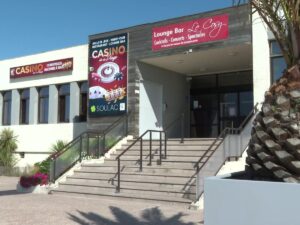 découvrez le casino de morteau : une offre variée de jeux passionnants et des services de qualité pour une expérience inoubliable.