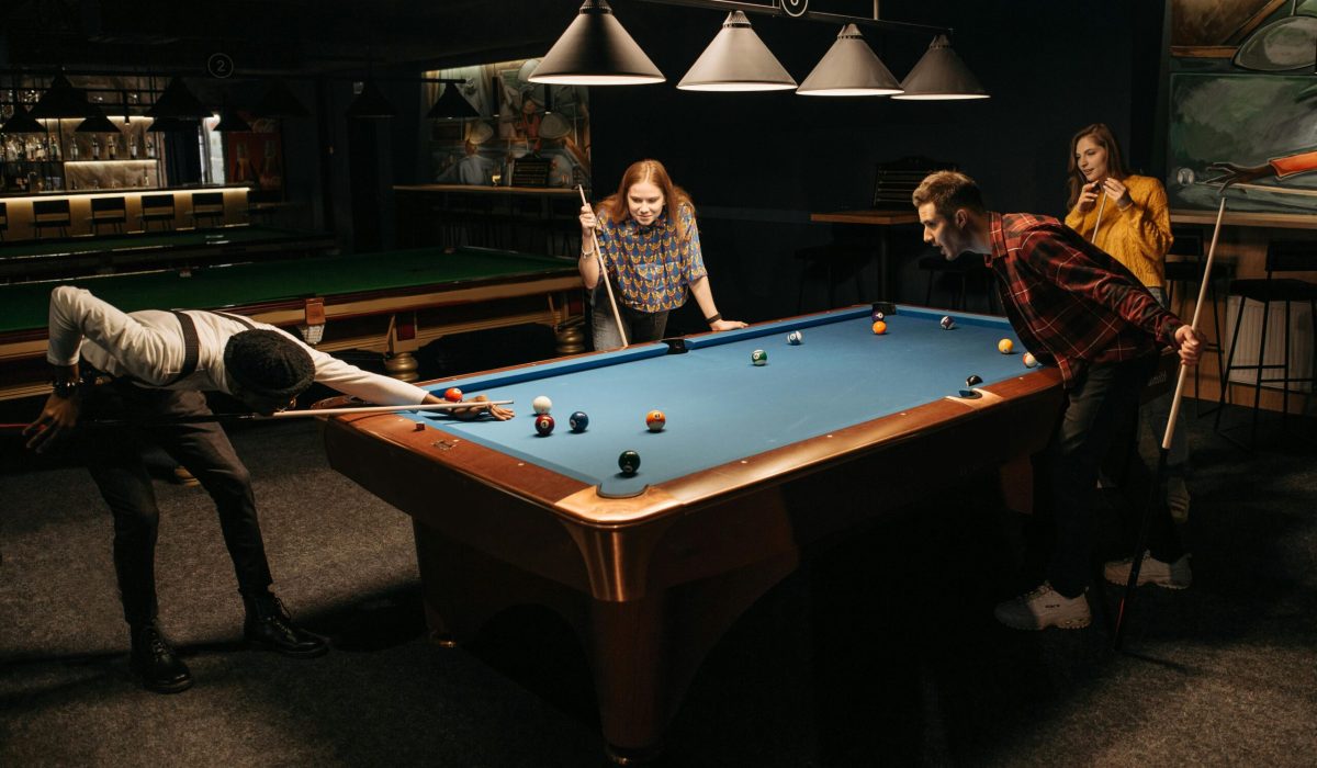découvrez les meilleurs bars à jeux à lille pour des moments conviviaux entre amis autour de jeux de société, de cartes et bien plus encore.