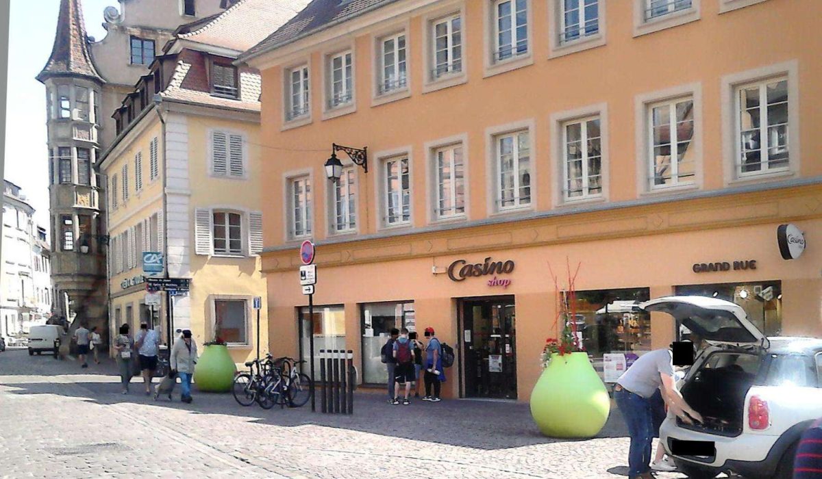 découvrez le casino de colmar : jeux de table, machines à sous, animations et restaurant convivial pour passer une soirée divertissante en alsace. profitez d'un cadre raffiné à colmar !